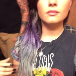 Ubah Lagi Warna Rambut, Mana yang Paling Cocok untuk Demi Lovato?