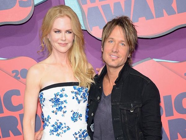 Nicole Kidman dan Keith Urban Serasi di CMT Music Awards