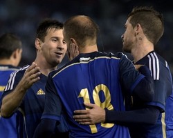 Argentina Bekap Trinidad-Tobago Tiga Gol Tanpa Balas