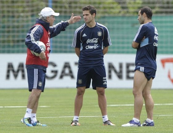 Fernando Gago, Pasangan Serasi Mascherano di Lapangan Tengah Tango
