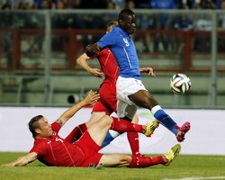 Italia Diimbangi Luksemburg 1-1