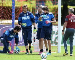 Antisipasi Kondisi Sirigu, Italia Akan Bawa Mirante ke Brasil