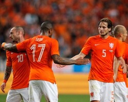 Van Gaal Puas dengan Uji Coba Lawan Wales