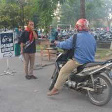 Hari Lingkungan, Mapala UINSA Gelar Bebas Asap Kendaraan di Kampus