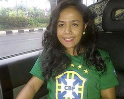 Jadi Relawan Piala Dunia, Vidyah Bawa Batik ke Brasil