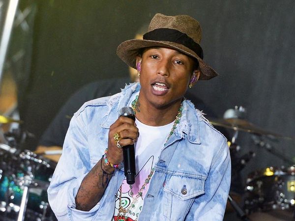 Happy Bareng Pharrell Williams di Today Show