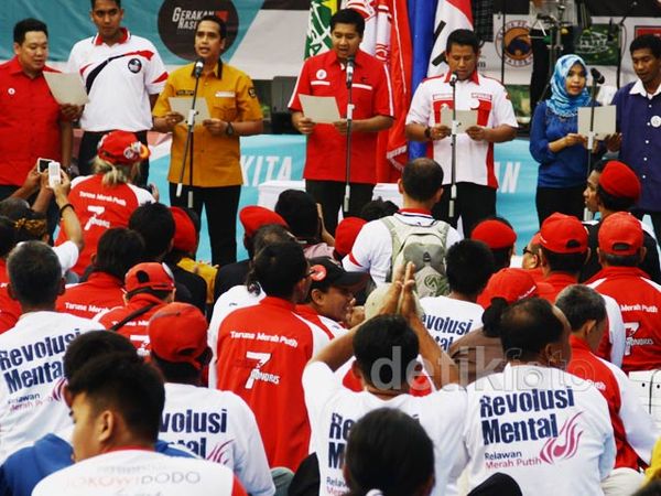 Ratusan Pemuda Deklarasikan Dukungan Jokowi-JK