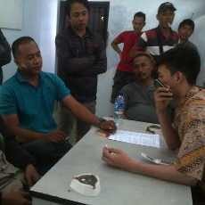 Ijazah Ditahan, Eks Karyawan Finance Situbondo Labrak Perusahaannya