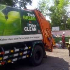 Beginilah Kehidupan Pasukan Kuning di Kota Surabaya