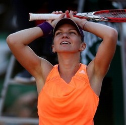 Halep Tiba di Final Tanpa Kehilangan Satu Set pun