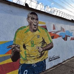 Para Diplomat Bercelana Pendek di Negeri Samba