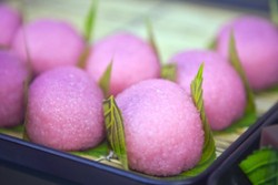 Dango dan Sakuramochi, Dessert Favorit Para Kaisar Jepang