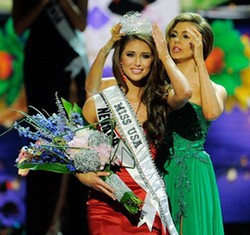 Foto: Cantiknya Miss USA 2014, Pemegang Sabuk Hitam Taekwondo