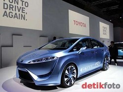 Toyota Kebut Mobil Hidrogen