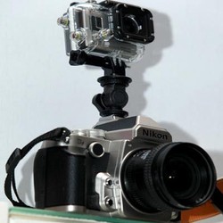 Siasat Multimedia, Memotret Sambil Video Sekaligus!