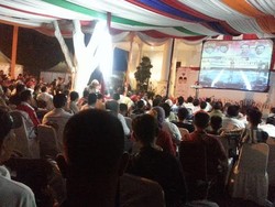 Begini Suasana Nobar Debat Capres di Rumah Polonia, Ramai Sorak-sorai