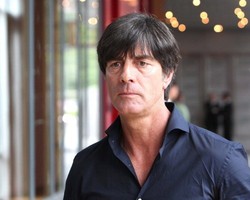 Loew Rileks Sambut Turnamen Keempatnya sebagai Pelatih Jerman