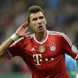 Tak Cocok dengan Taktik Guardiola, Mandzukic Ingin Hengkang