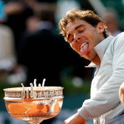 Nadal Memang Rajanya Tanah Liat