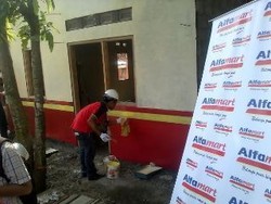 Peritel Ini Bedah 65 Rumah dari Hasil Uang Receh Konsumen