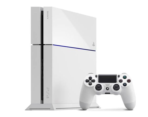 PS4 Putih Tampil Cantik