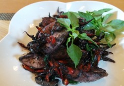 Video Resep: Ungkep Cumi Pedas