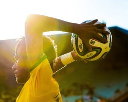 Neymar Tak Masalah Jadi Superstar di Tim Brasil