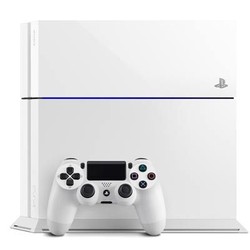 PS4 Berkelir Putih Dibekali Game Termahal