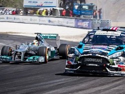 Ketika Ken Block Harus Melawan Lewis Hamilton