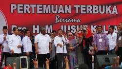 JK: Jokowi Imam Salat yang Baik, Kawan Sebelah Belum Tentu