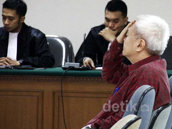 Anggoro Widjojo Jalani Sidang