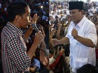 Prabowo Kampanye di Medan, Jokowi ke Bandung