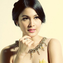 Sandra Dewi Sempat Ingin Jadi Mualaf