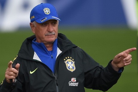 Scolari Diguncang Kabar Duka Dua Hari Jelang Laga Pembuka