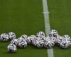 Kiper Kolombia Sebut Brazuca sebagai Bola Super Sulit