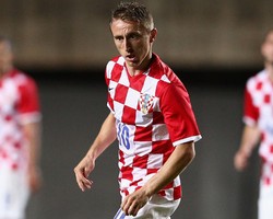 Modric Tak Sabar Hadapi Brasil