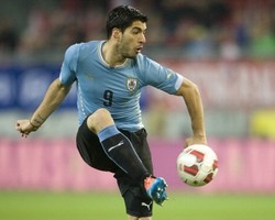 Suarez Jalani Porsi Latihan 2-3 Kali Lipat agar Segera Bugar