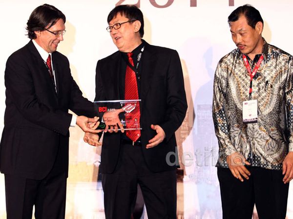 Lippo Raih BCI Asia Top 10 2014
