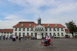 Potret Jakarta Tempo Doeloe dan Sekarang