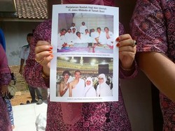 Kunjungi Ponpes Bustanul Ulum Tasikmalaya, Timses Bagi-bagi Foto Jokowi Naik Haji