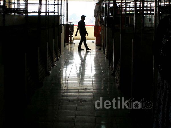 Blok G Sepi Pengunjung, Pedagang Tutup Toko