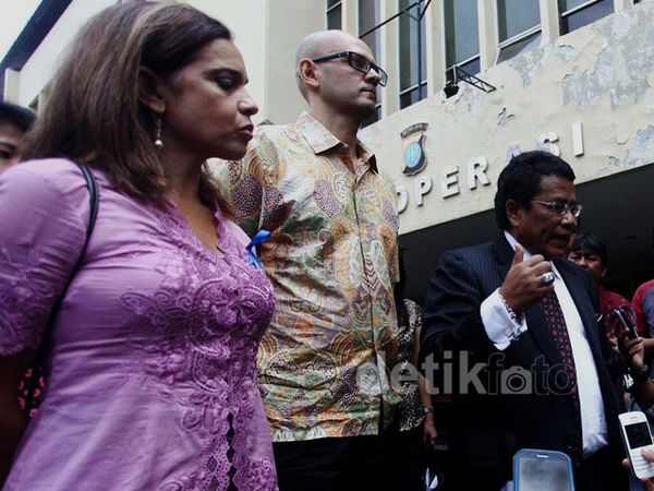 Guru JIS Laporkan Orang Tua Murid ke Polisi