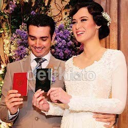 Sempat Jual Mahal, Renata Akhirnya Luluh di Pelukan Fachri Albar