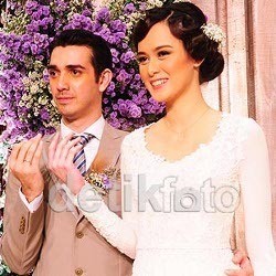 Fachri Albar Ingin Punya Anak 7 dari Renata Kusmanto