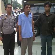 Warga Tuban Dihajar Warga Kepergok Gasak Xenia