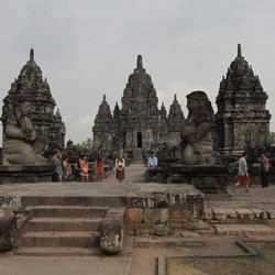 The Philosophers Bisa Promosikan Indonesia