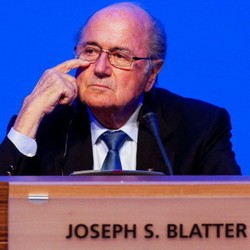 Blatter Akan Maju Lagi dalam Pemilihan Presiden FIFA