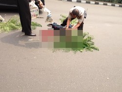 Pria yang Lompat dari Jembatan Semanggi Masih Hidup, Dibawa ke RSCM