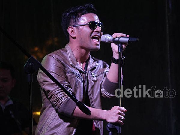 Nostalgia Bareng Judika dan Novita Dewi di XSCAPE PARTY