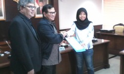 Terima Tuntutan KontraS, Pramono Anung Janji Tuntaskan Bocornya Surat DKP